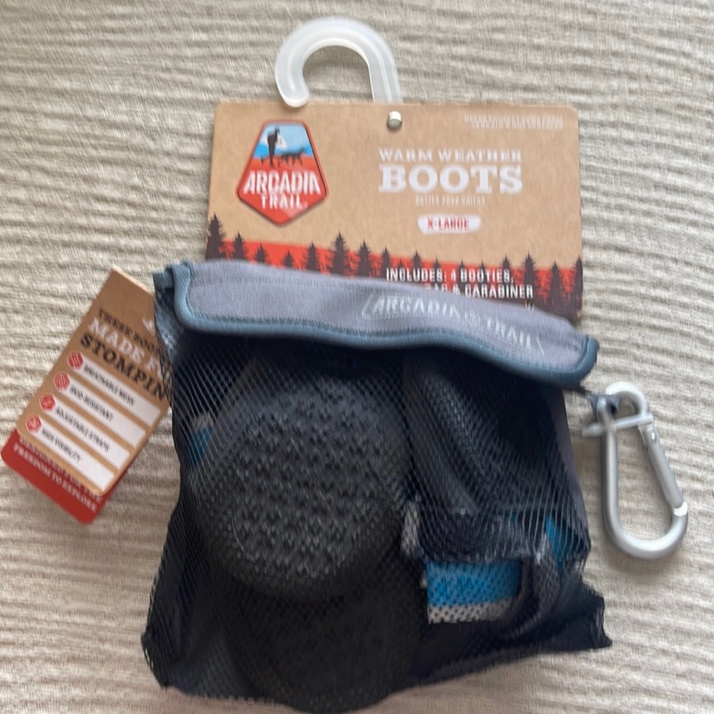 Doggy Booties, Arcadia Trail, Rugged, For Warm and Cold Weather, Never Worn
